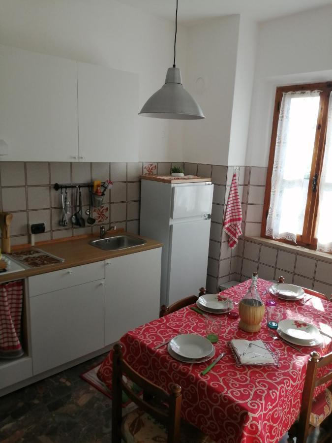 Вилла Casa Di Zio Монтичиано Экстерьер фото